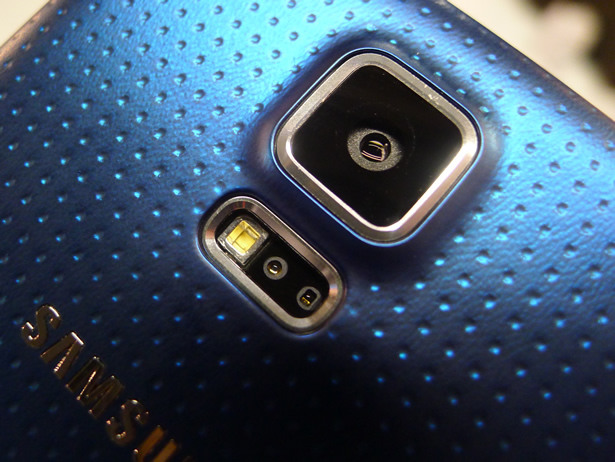 Samsung Galaxy S5 16MP Rare-Facing Camera